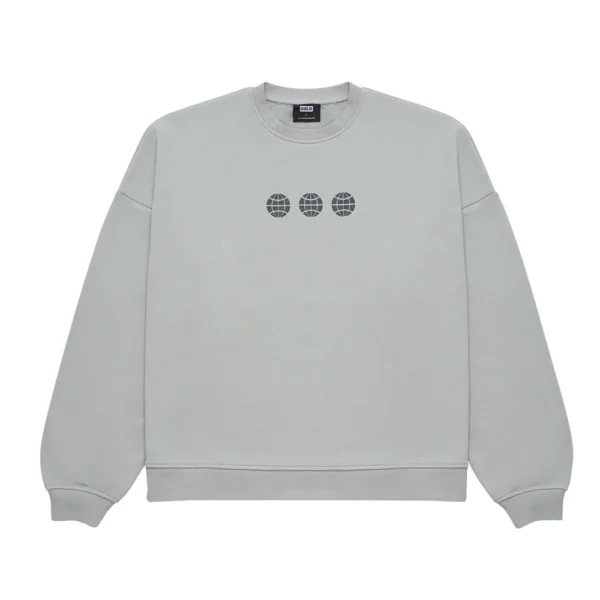 TRIPLE WORLD CREWNECK